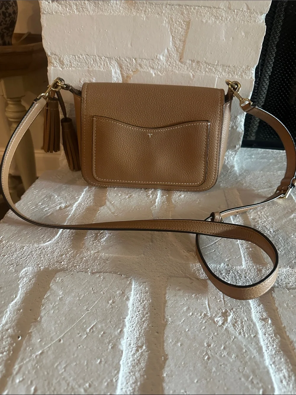 Tory Burch Pebbled Leather Crossbody in Taupe